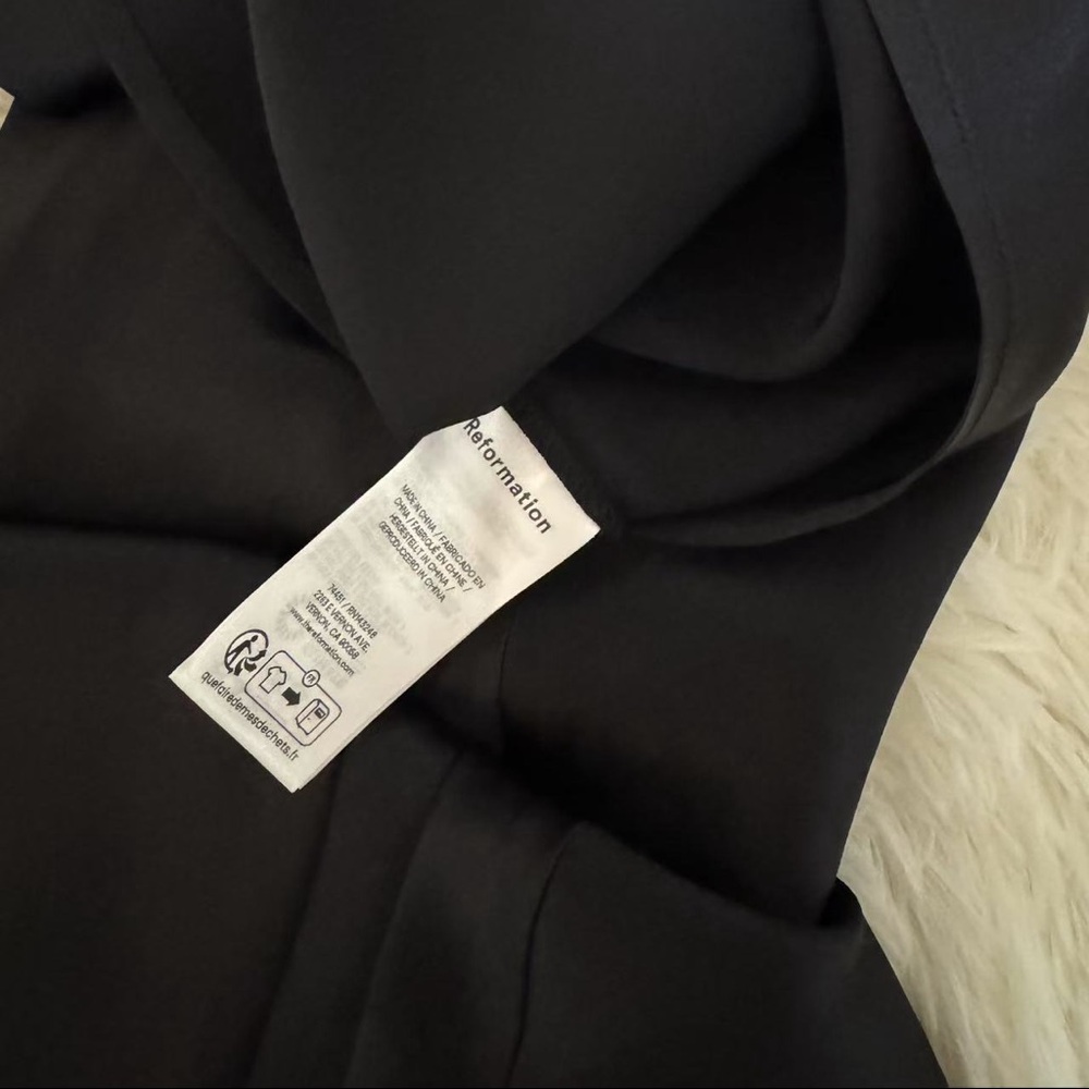 Reformation Layla Silk Skirt Black - Picture 7 of 7